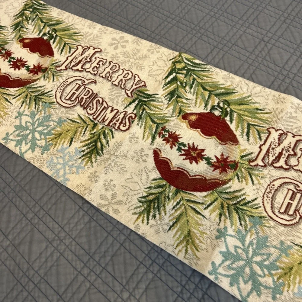 Vintage Merry Christmas‎ Woven Tapestry Table Runner Red Ornaments 13x68
